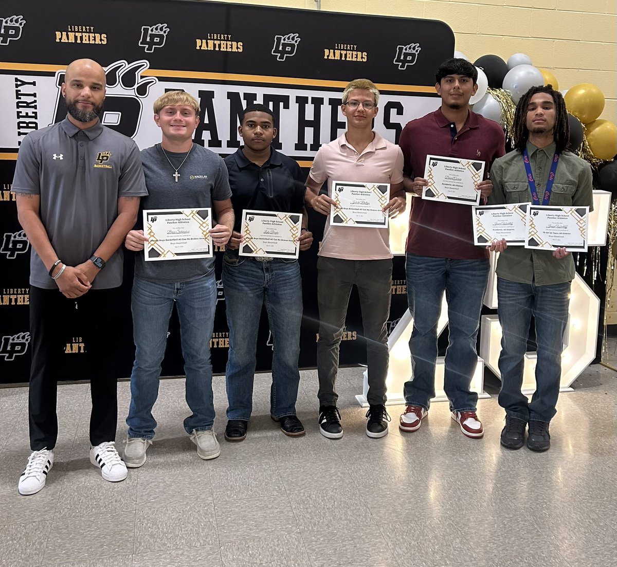 Liberty Panthers Basketball tweet media