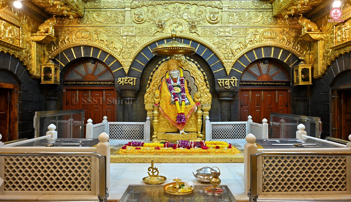 SSSTShirdi's tweet photo. *!! ॐ साई राम !!*
*श्री साईबाबा संस्थान विश्वस्त व्यवस्था,शिर्डी*
*!! ॐ Sai Ram !!*
*Shri Saibaba Sansthan Trust, Shirdi*
≈≈≈≈≈≈≈≈≈≈≈≈≈≈≈≈≈ *आरती :-शिर्डी माझे पंढरपुर* 
 *बुधवार २८ मे २०२५*   
*Aarti :-Shirdi Majhe Pandharpur*
*Wednesday 28 May 2025* https://t.co/7d1Cswq5Ax