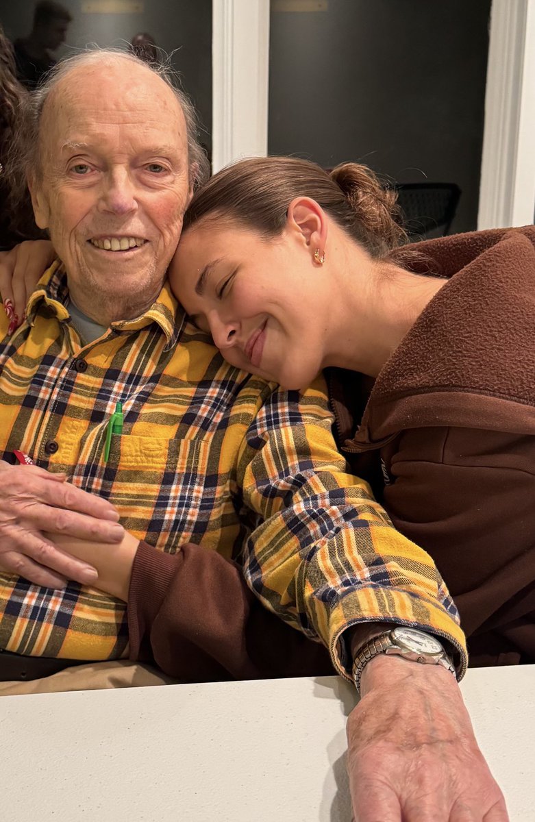 Rᴇʙᴇᴄᴄᴀ Bʀᴜɴɴᴇʀ tweet media