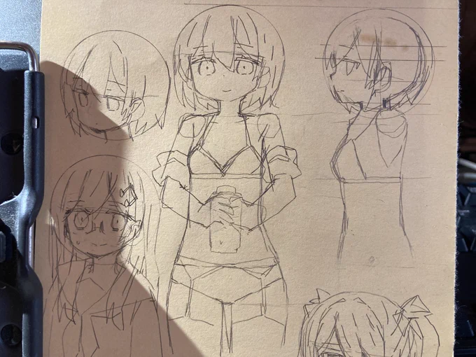 横顔とか50回しか描いた事ないから
描きにくすぎるんよ 