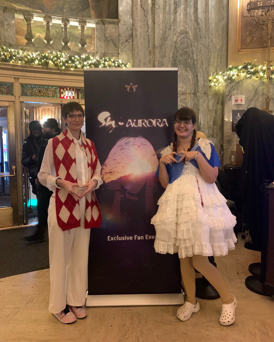 thatskygame's tweet photo. AURORA holds a special place in so many Sky kids’ hearts! ✨ We can’t wait to experience #SkyxAURORAhomecoming together with Sky kids around the world. 

Here’s a look back at fond memories from the past 🤍 @AURORAmusic 

📸 Credits:
@corbindelacroix
@TorihimeCos
@SeeLomiguen https://t.co/0rXakLGa69
