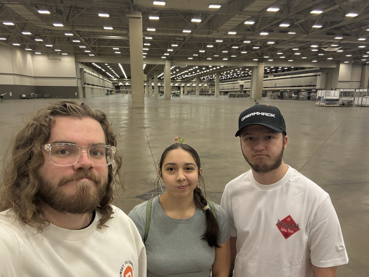 stuck in dallas an extra day and <a href="/DreamHack/">DreamHack</a> left without us 😭