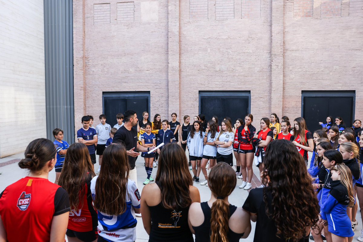 💁‍♂️ El 5è Dia del Capità de SantCugatCreix ha reunit esportistes i famílies, amb els psicòlegs esportius <a href="/pepmari4/">Pep Marí</a> i <a href="/caso_5/">albert casorrán</a> , a <a href="/launiosc/">La Unió Santcugatenca</a> .

👏 Seguim apostant per l’ <a href="/EuSportboard/">EU-SportBoard</a> !

👏 Creiem, i molt, amb el que fem!

#SantCugat <a href="/mimabo58/">Miquel Martinez Borda</a> <a href="/salaricu/">Albert Salarich</a> <a href="/CortesXavier/">Xavier Cortés Morros</a> <a href="/manelis01/">MANEL GONZALEZ</a>