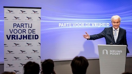 Ouwe Dibbes (@tmkzr) on Twitter photo Nederland heeft geen asielprobleem of migratieprobleem. Nederland heeft een PVV-probleem. Nederland heeft geen asielprobleem of migratieprobleem. Nederland heeft een PVV-probleem.