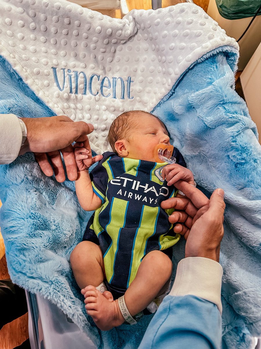 Paul Chatfield (@paulchatfield23) on Twitter photo Here’s to you Vincent Ross Chatfield. We will love more than you will know! 🩵
Born on Championship Sunday at 8lbs and 11oz. He and <a href="/Hannah_Chat/">Hannah Chatfield</a> are doing great! Here’s to you Vincent Ross Chatfield. We will love more than you will know! 🩵
Born on Championship Sunday at 8lbs and 11oz. He and <a href="/Hannah_Chat/">Hannah Chatfield</a> are doing great!