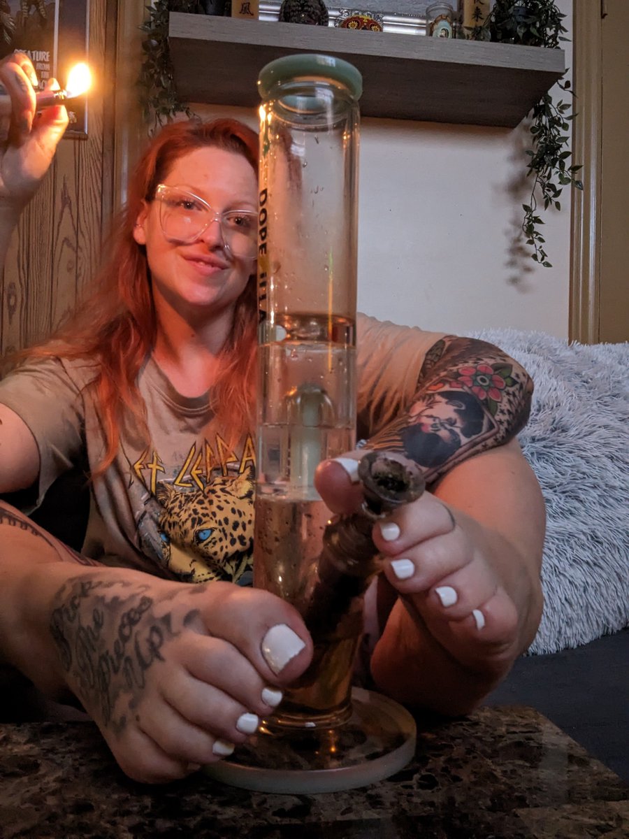 Bee Binisky 🐝 tweet media