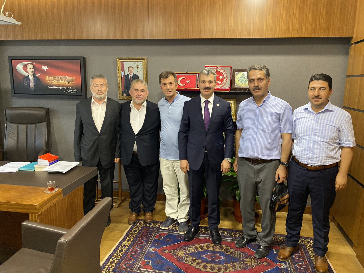 <a href="/haltinsoy68/">Hüseyin ALTINSOY🇹🇷</a> TBMM'de KHK görüşülen #TorbaYasa' ya Ak Parti'den bir milletvekilinin önergesiyle #Murakıpların #Özlük hakları tasarısı eklenebilir başkanım bu teklifi ancak Akparti grup başkanı olarak bir önergeyle teklif yaptırarak özlük haklarımızı alabiliriz. <a href="/DIBAliErbas/">Prof. Dr. Ali Erbaş</a>
<a href="/abdulhamitgul/">Abdulhamit Gül</a> <a href="/BY/">Binali Yıldırım</a>