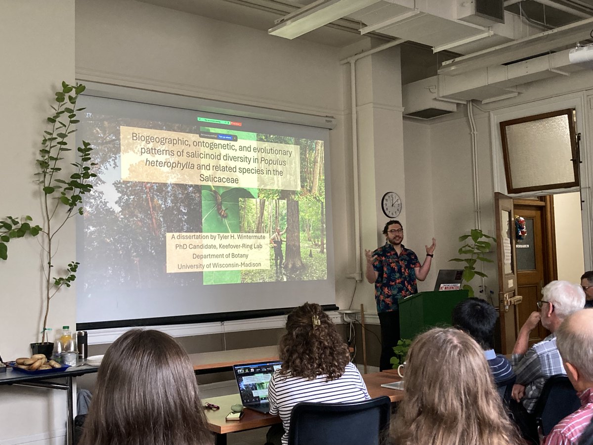 🎉Congratulations to Dr. Tyler Wintermuthe, who defended his PhD thesis "Biogeographic, ontogenetic, and evolutionary patterns of salicinoid diversity in Populus heterophylla and related species in the Salicaceae" today. Well done, Tyler!