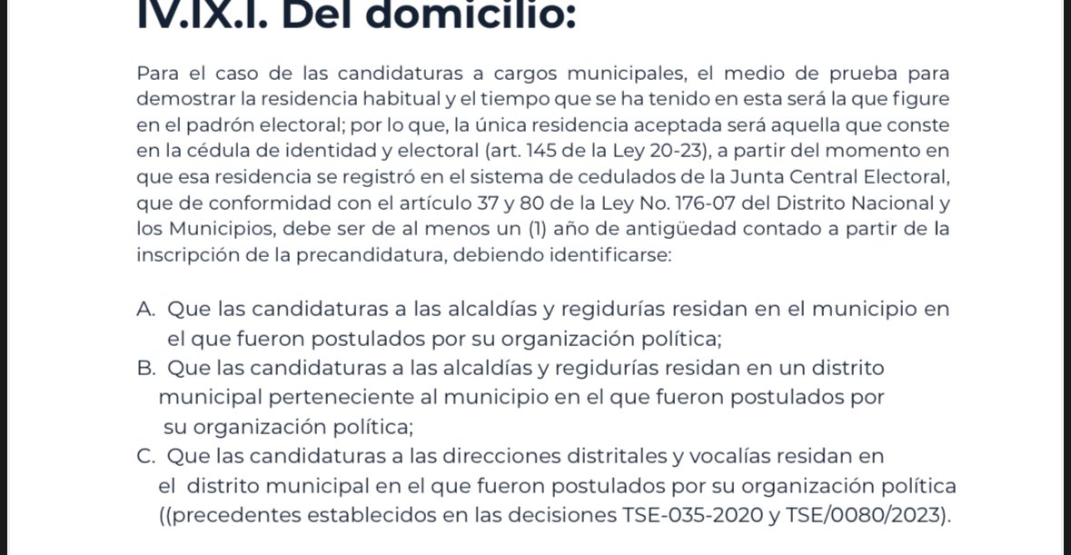NikaurisBaez's tweet photo. #DerechoElectoral A los partidos políticos, respecto a la inscripción de candidaturas municipales, tomar en cuenta los siguientes criterios sobre el domicilio (ver foto anexa). 

Considerar, a su vez, que ese año de antigüedad no está debidamente fijado en la ley, abriendo la pregunta de si aplica:

 I) para la inscripción como precandidato; ii) para la elección como candidato; 
iii) para la elección general.

Esto resulta especialmente relevante considerando que las primarias de 2023, las únicas elecciones anuladas fueron en Arroyo Toro Masipedro, Bonao, pues el electo a lo interno del partido no cumplía con el requisito de domicilio, lo que le hacía inelegible. En ese caso el cambio de residencia en el padrón fue muy próximo a las elecciones. El Tribunal no indicó a partir de cuándo se hacía efectivo. Agregó yo que, en ese caso en particular, en cualquiera de los puntos de partida hubiese resultado inelegible.

Es algo sobre lo que habrá que pronunciarse antes de las elecciones para dotar de certeza a los actores.