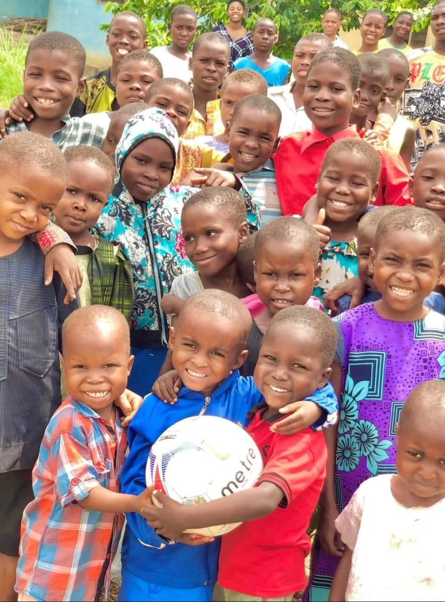 crarn's tweet photo. Happy Children's Day to the bright stars from CRARN Children Centre and all the vulnerable children lacking care, support and education across the country 🎉👧🏽 

May this special day be filled with joy, laughter, and unforgettable memories. We're so proud of your talents and https://t.co/LE6bXgNCGK