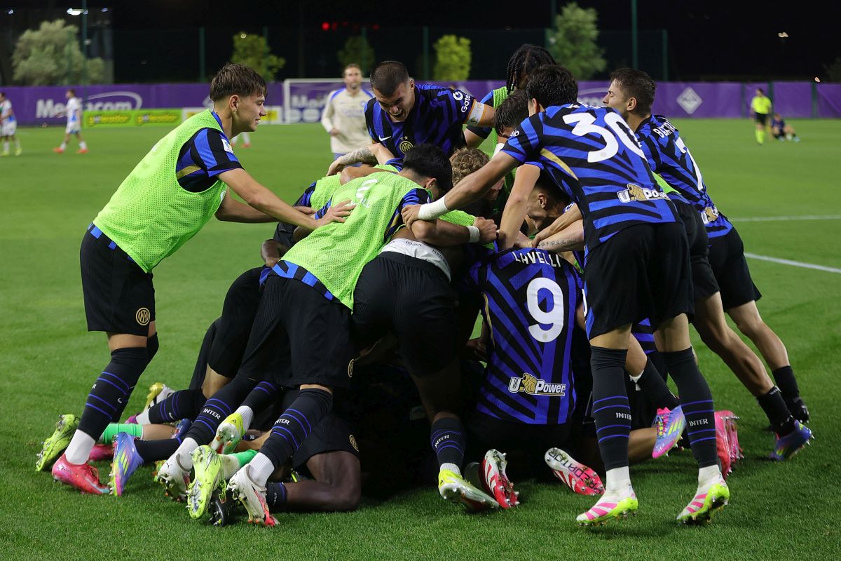 #Primavera, per la terza volta nella storia la finale sarà Fiorentina-Inter

I precedenti:

2016/17
Fiorentina-Inter 1-2
Vanheusden (I), Pinamonti (I), Sottil (F)

2017/18
Fiorentina-Inter 0-2
Colidio (I), Rover (I)