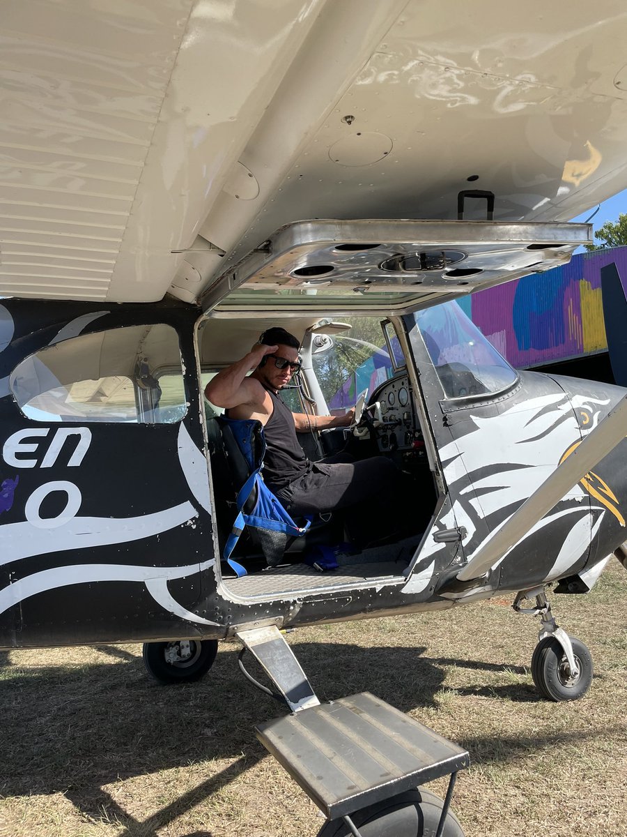 agus leska tweet media