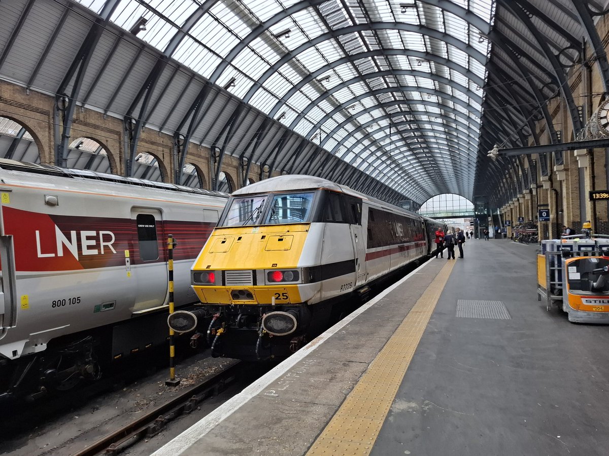 Always love seeing an Intercity 225

91110 (Battle Of Britain Memorial Flight) &amp; 82225 at London Kings Cross forming the 14:03 LNER service to Leeds