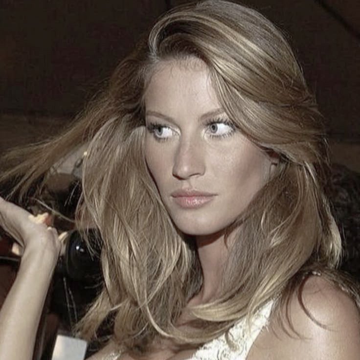 gisele bündchen ⋆˙⟡
