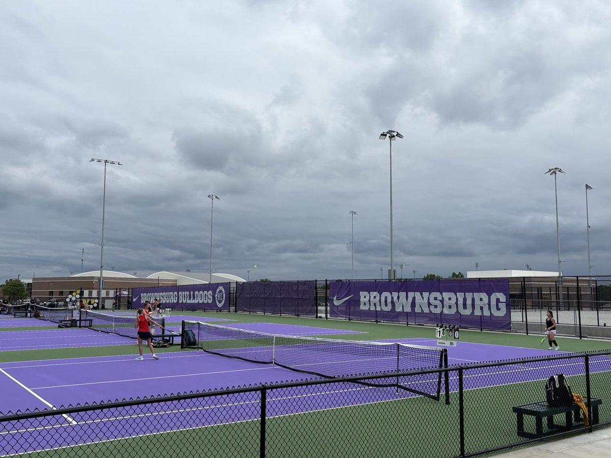⁦<a href="/ahstennis_girls/">Orioles girls tennis</a>⁩ playing in Regionals tonight vs TH South.  Let’s go Orioles!