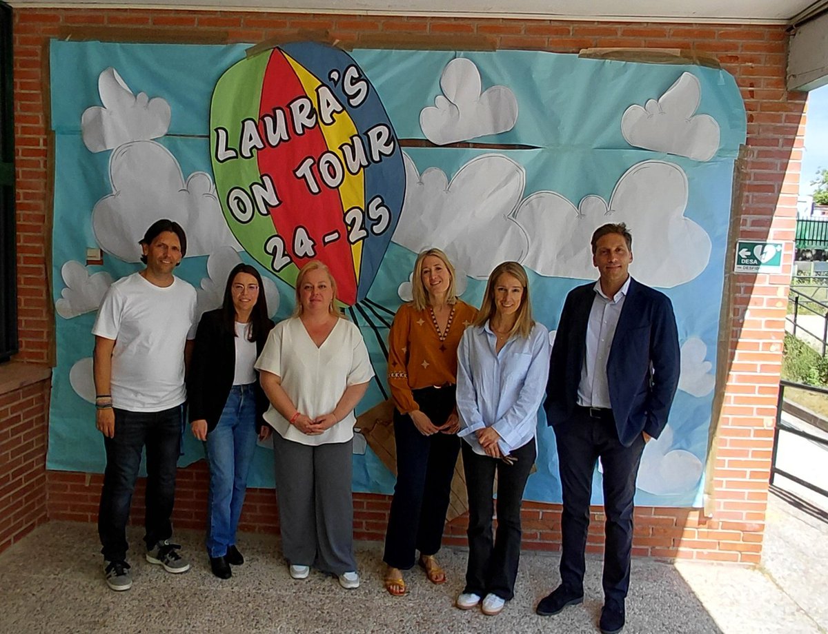FAPA Giner Ríos (@fapa_giner_rios) on Twitter photo Visitamos con la consejería de Educación <a href="/ComunidadMadrid/">Comunidad de Madrid</a> el Centro Educativo Laura García Noblejas y Brunet en #Villaviciosa de Odón.
Trabajo por proyectos, aprendizaje cooperativo, convivencia, elaboración de materiales propios, radio, IPAD...
Enhorabuena 👏 Visitamos con la consejería de Educación <a href="/ComunidadMadrid/">Comunidad de Madrid</a> el Centro Educativo Laura García Noblejas y Brunet en #Villaviciosa de Odón.
Trabajo por proyectos, aprendizaje cooperativo, convivencia, elaboración de materiales propios, radio, IPAD...
Enhorabuena 👏