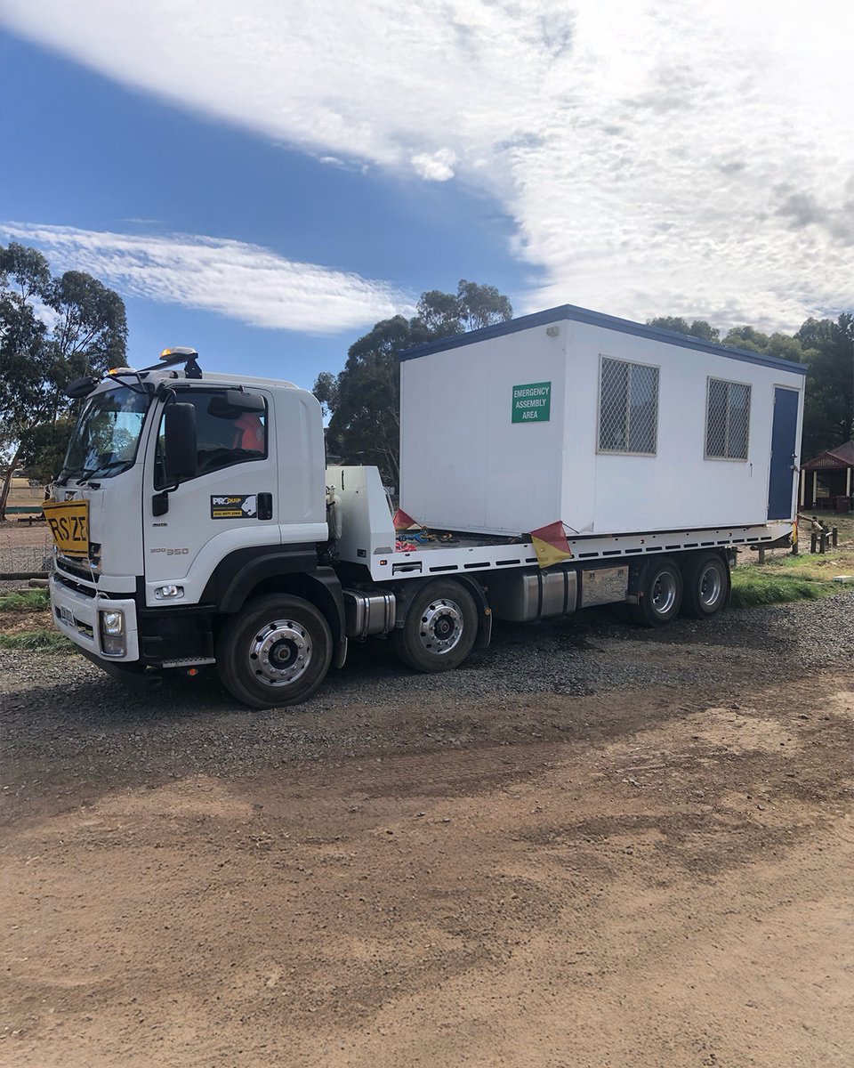 proquipsales's tweet photo. Need to move your plant &amp; equipment fast?

Give our friendly team a call at 1300 467 777 to discuss your needs today.

#construction #equipment #heavymachine #rental #hire https://t.co/hyNpk9AbEc