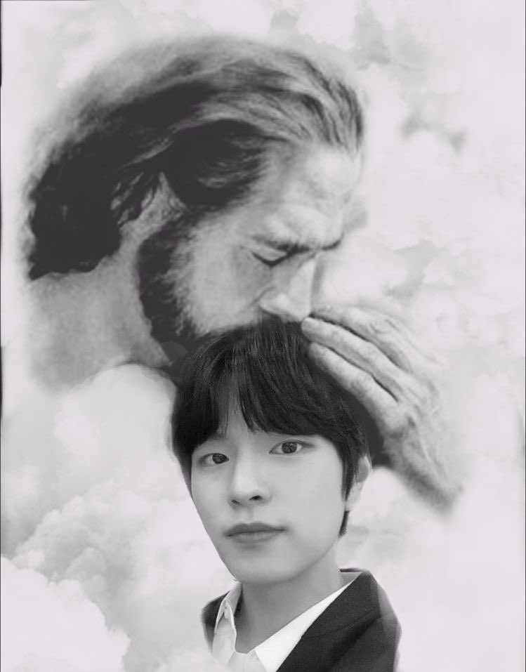 princehoneys's tweet photo. idc i love these fuckass edits of him https://t.co/EVVd6zdo7C