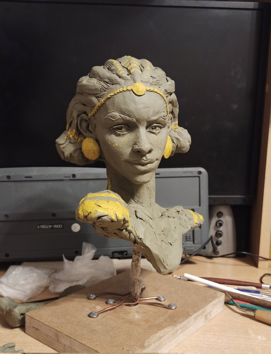 Iron_Mordis's tweet image. I can't bring myself to destroy her, but i have to, cause i need the material for the next work 😭
Perhaps someone wants her copy?