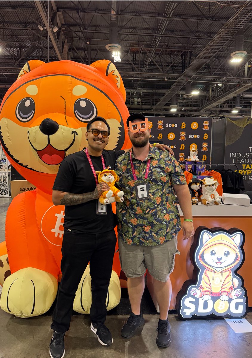 JussCubs's tweet image. $Billy is going to Billies and $Dog is going to the moon
At Bitcoin Vegas chillin with @Relentless_btc