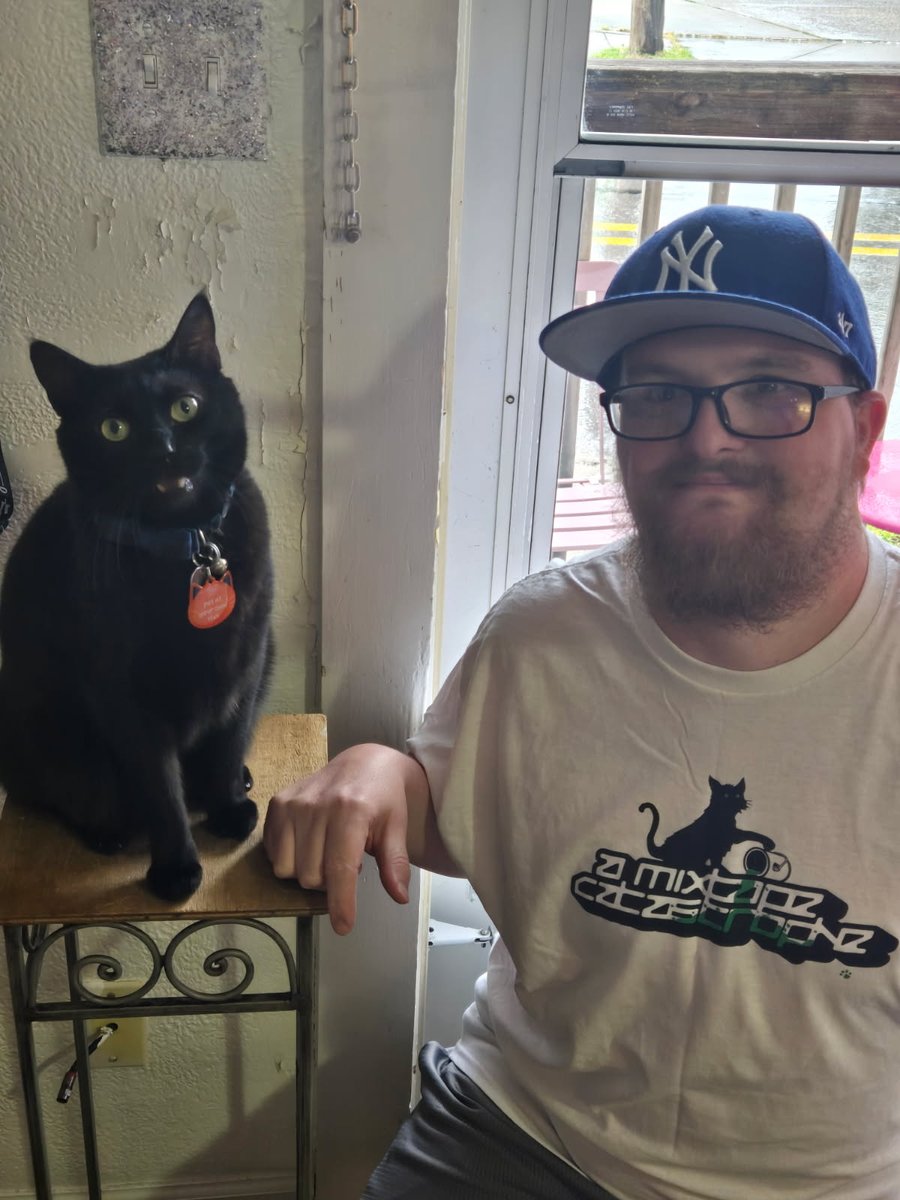 Outline in Color #1 fan tweet media