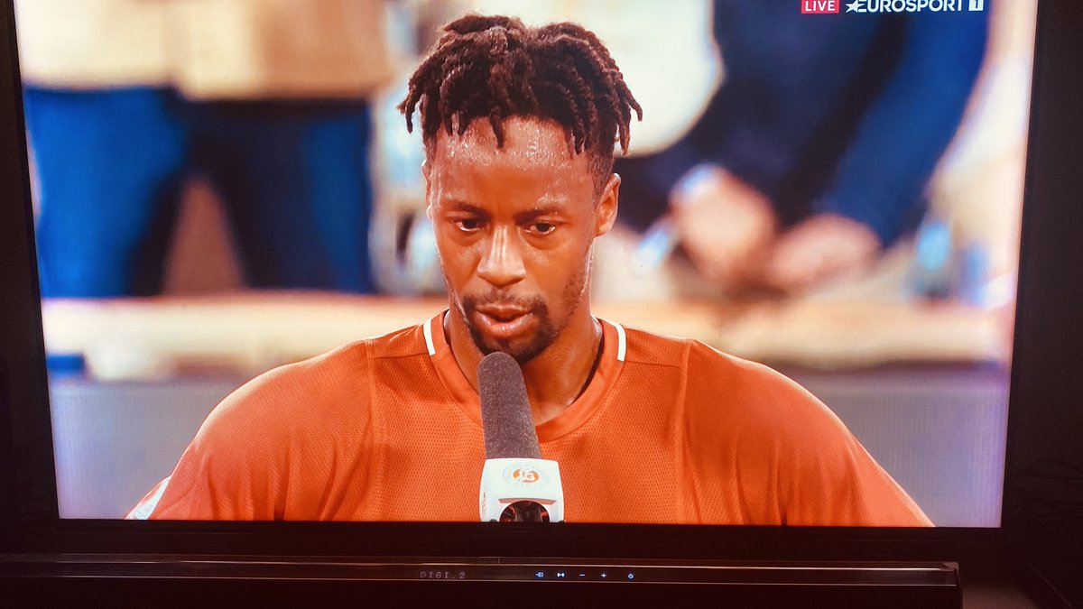 Giamblico's tweet photo. #RolandGarros2025
#LeMonf 
Incroyable https://t.co/gvPUNwOsMh
