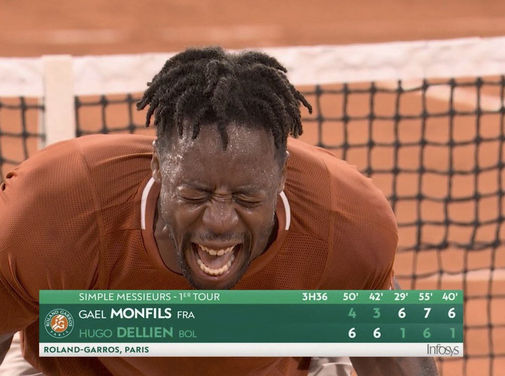 BenoitMaylin's tweet image. C’est pas vrai! C’est pas possible!
Comment Monfils a fait, après sa gamelle au 5e point?!
Jamais il n’avait remonté 2 sets de retard à Roland.
Il le fait à 38 ans en 3h36.
Sa 12e victoire au 5e set dans ce tournoi.
Qui en a gagné autant? QUI?
J’aime trop ce mec 😍
Next, Draper.