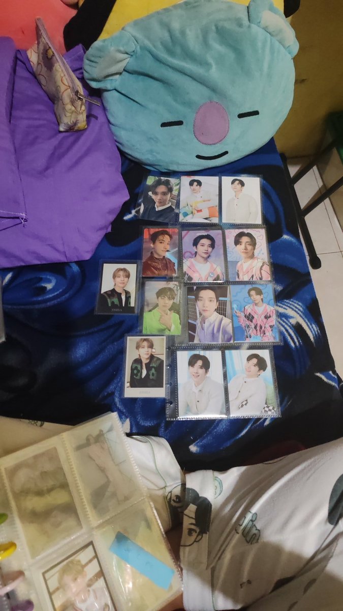 noturcupofty's tweet photo. Photocards bought from @BooniMicha (1st pic) @dearcheolhao (2nd pic) . Free as in free Joshua photocards from ate Peypey (3rd pic) and Bangtan merch (mostly RM) from Ate Mae.
Thank you po so much!!!
#MaykaBoodols #ShayProofs https://t.co/ZRdf8BVcuX