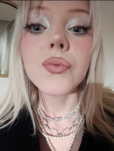 slutbashingfun's tweet photo. Check out this filthy bitch Ines - exposed webslut 4 life!! 🤣🤪🤣

#exposed #exposedgf #cuck #webslut https://t.co/lC0DwCymWA