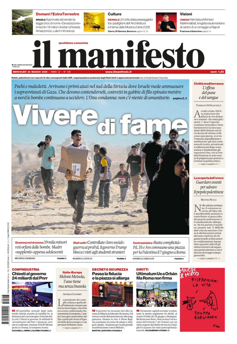 Pochi e maledetti. Arrivano i primi aiuti nel sud della Striscia dove Israele vuole ammassare i sopravvissuti di Gaza. Che devono contenderseli, costretti in gabbie di filo spinato mentre a nord le bombe continuano a uccidere. L’Onu condanna: non c’è niente di umanitario