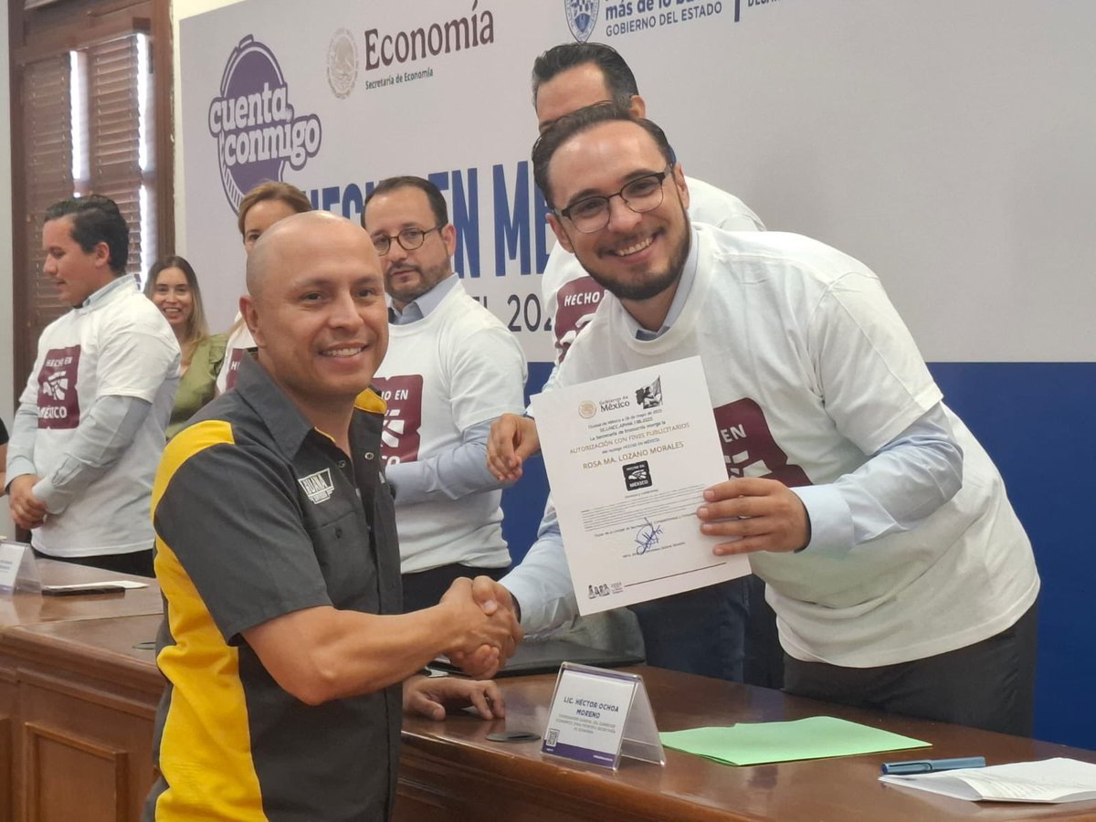 hector_ochoa_m's tweet photo. Desde los corredores económicos del bienestar, como lo instruyó nuestro secretario @m_ebrard impulsamos la marca Hecho en México por todo el país. Chihuahua es grande en territorio y en su gente. Desde la  @SE_mx nuestro compromiso es permanecer cercanos a las empresas y los emprendedores así como a los demás entes de gobierno para impulsar el plan México. 
¡Sabemos la ruta @Candelaria___ !