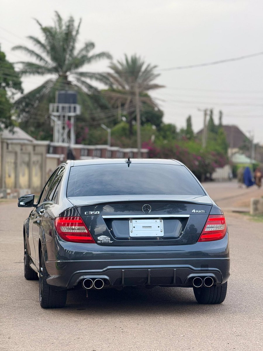 FOREIGN USED MERCEDES BENZ C350
YEAR: 2013
DUTY✔️
PRICE: 18.7M
LOCATION: KADUNA🇳🇬

Kindly retweet please🙏🏽