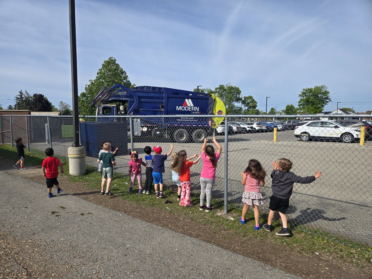 Holley DOrazio tweet media