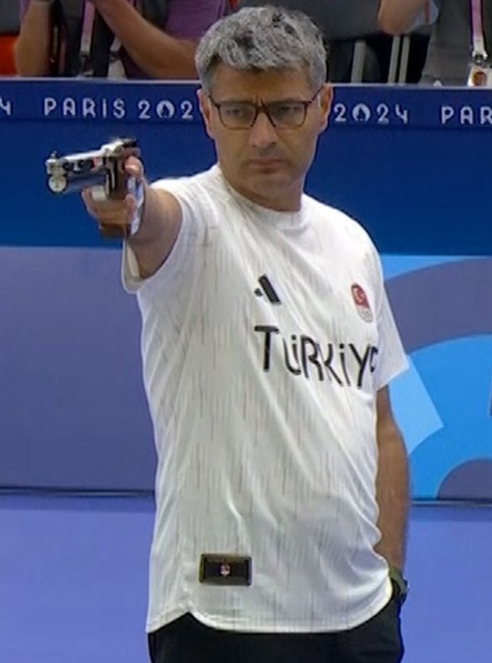 The Double Dealer Magazine (@dbldealer) on Twitter photo 