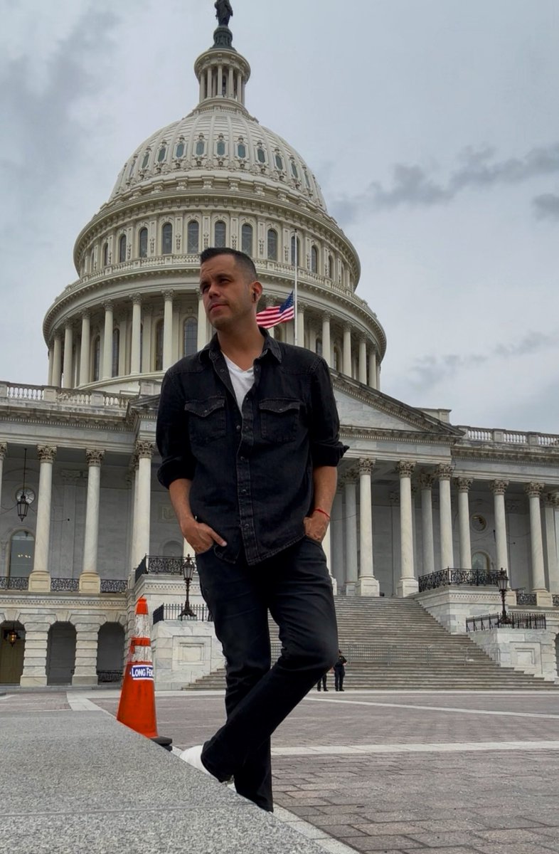 🇲🇽🎭 Estamos haciendo teatro en DC 🇺🇸

De esos viajes que siento que siempre recordaré 🤩🙏