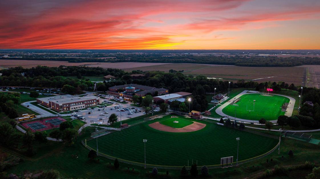 Excited to be joining the <a href="/MtMichaelBball/">Mount Michael Basketball</a> Coaching Staff with <a href="/tvella24/">Todd Taravella</a>!

Thank you to <a href="/MattReynolds___/">Matt Reynolds</a> and all of the <a href="/PRO16League/">PRO16/NXTPRO League</a> for the last four years. Excited to see where this next journey leads as I get back into teaching.