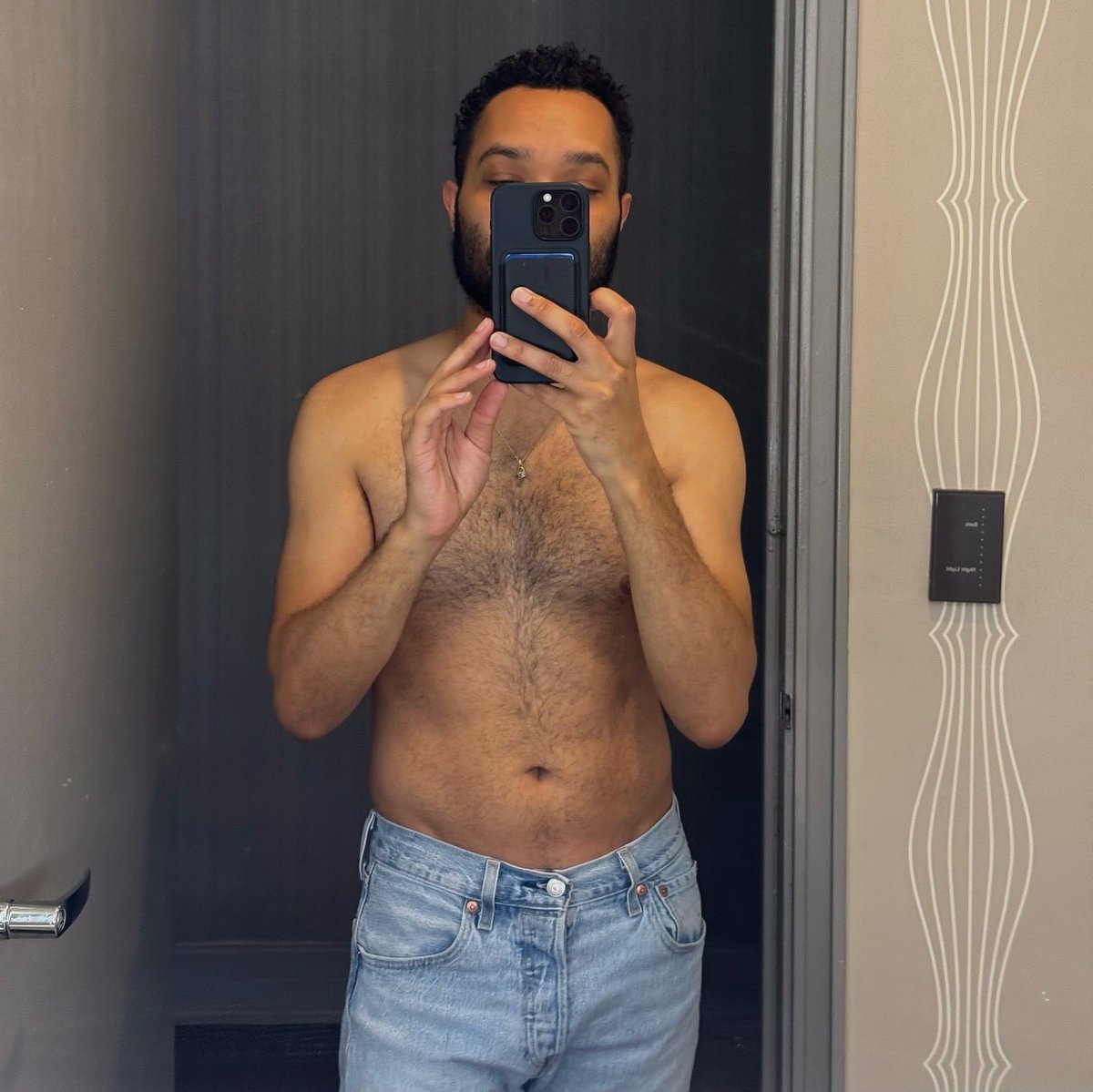 Manny Keith tweet media