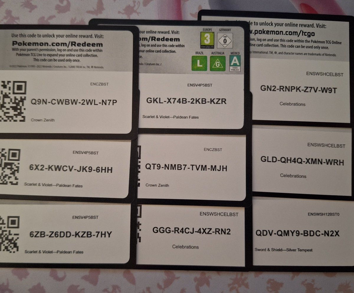 MulbreTheSlime's tweet image. Some unclaimed codes from my live stream in Monday! Hope you get some great cards! 
#Twitch #pokemontcg #pokemoncodecards