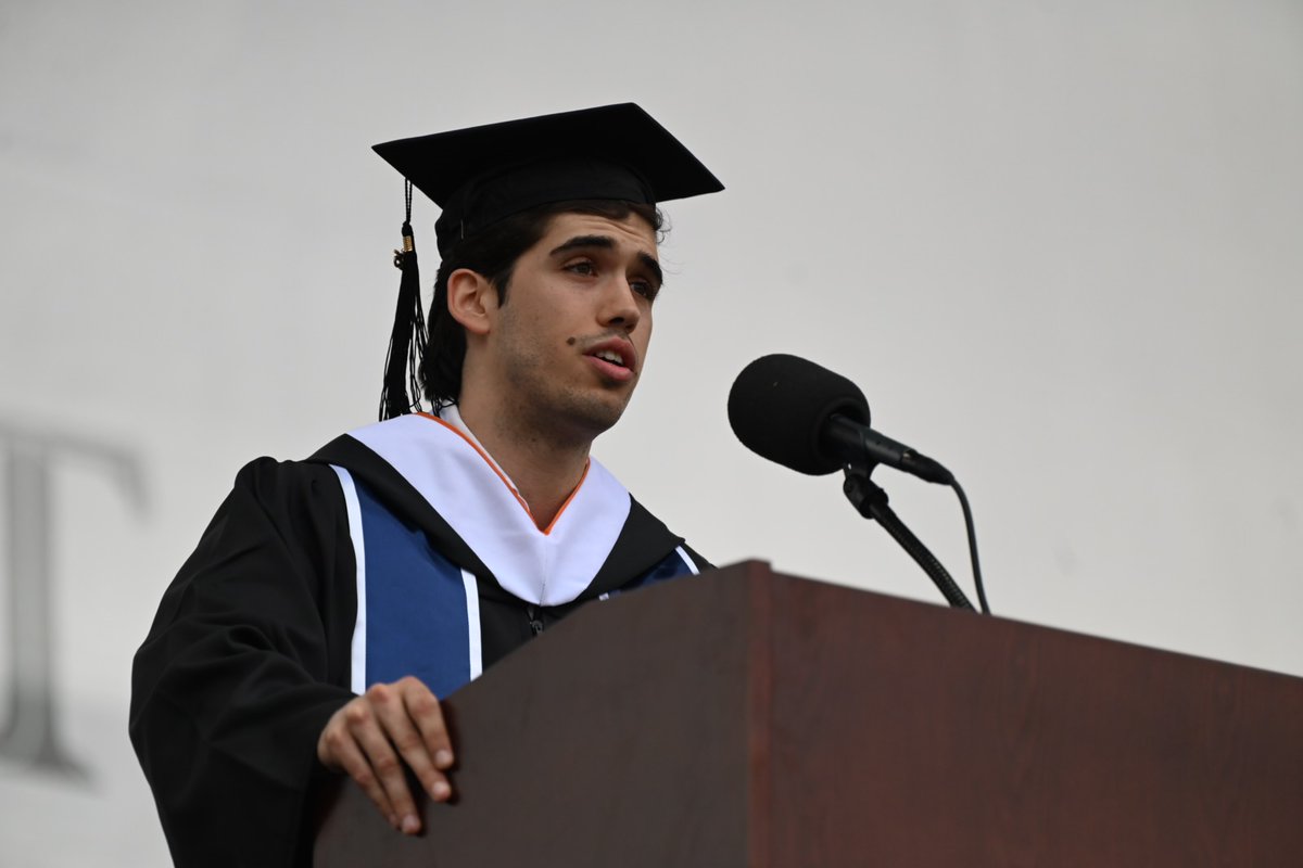Princeton Chemistry (@princetonchem) on Twitter photo “Remember that one of the greatest services to humanity that you all can engage in is to be kind:”
– Erik Medina, Class of 2025 valedictorian and <a href="/PrincetonChem/">Princeton Chemistry</a> major.
Congratulations to Erik and all graduates who commenced their new lives today. “Remember that one of the greatest services to humanity that you all can engage in is to be kind:”
– Erik Medina, Class of 2025 valedictorian and <a href="/PrincetonChem/">Princeton Chemistry</a> major.
Congratulations to Erik and all graduates who commenced their new lives today.