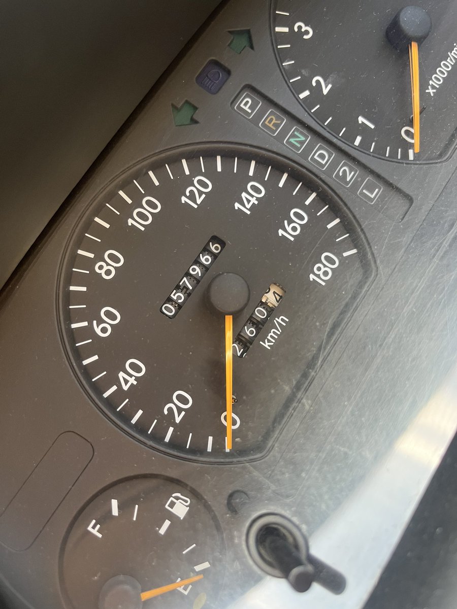rumor_115's tweet photo. 走行58000キロの実働1gエンジンほしい人と買います？ https://t.co/8YguorwpWU