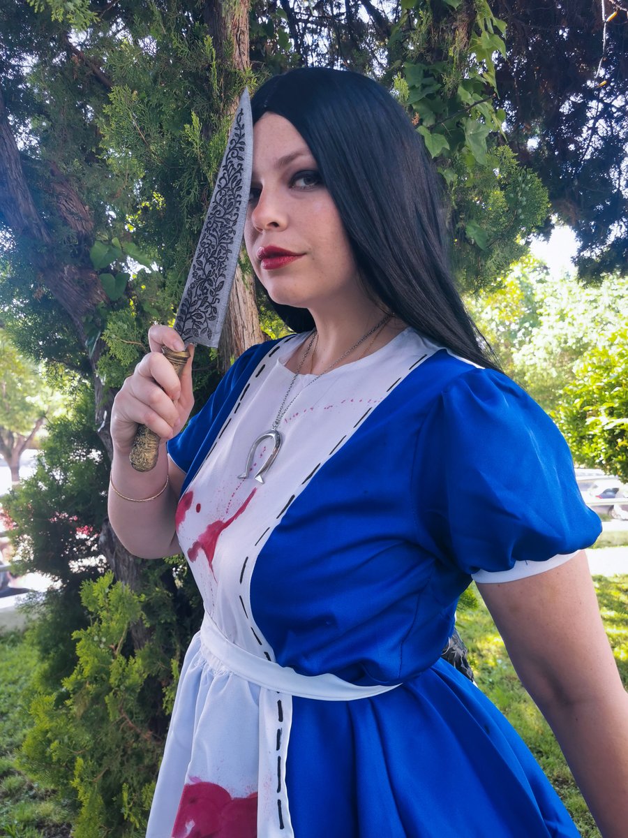IbrahimD59's tweet photo. Character - Alice
From - Alice- Madness Returns
Cosplayer - @CosplayWitch 
Event - @TheComicConGR 

#Alice #AliceMadnessReturns #Cosplay #CosplayersOfInstagram #ThessalonikiComicCon #ThessalonikiComicConvention #GreekCosplayer https://t.co/hJy6EIBYQD