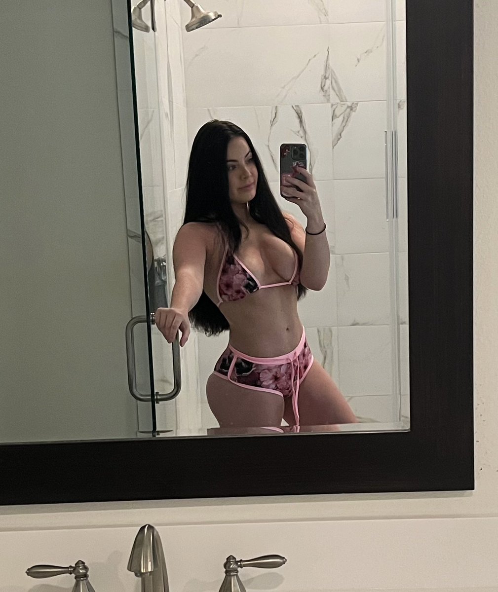 ASHLEY ORTEGA tweet media