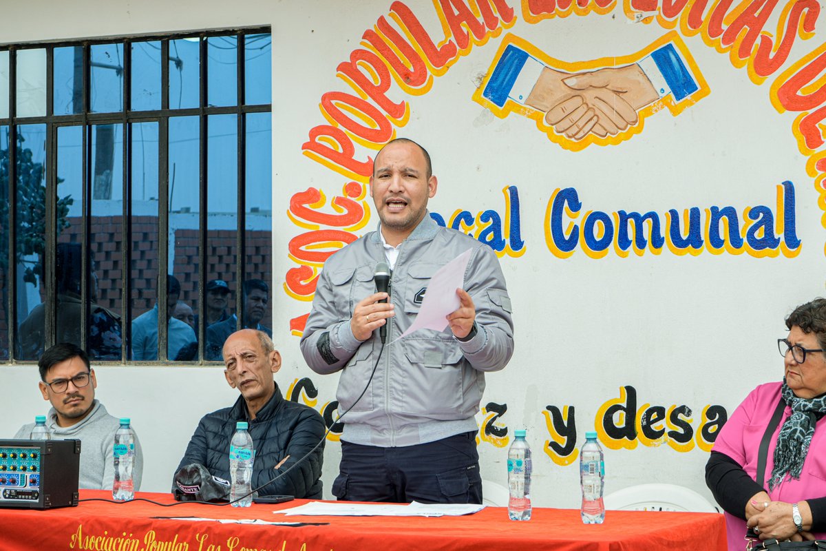 AlejoMunante's tweet image. 📣 #TuCongresistaTeEscucha #ANCÓN | Hoy, en el marco de mi #SemanaDeRepresentación, me reuní con la Asociación Popular Las Lomas de Ancón, una población que supera los 25 mil habitantes y que solicita con urgencia la construcción de una comisaría, losas deportivas, escaleras y