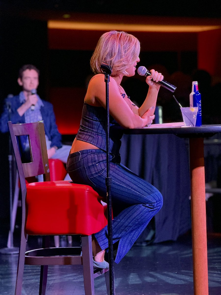 buttonista tweet media