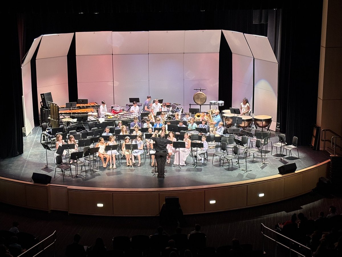 5th grade band keeping things going.