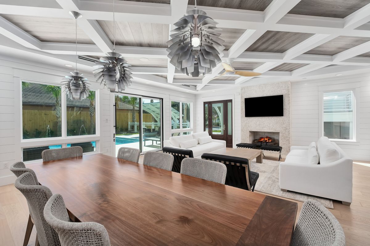 ScenicSothebysRealty tweet media