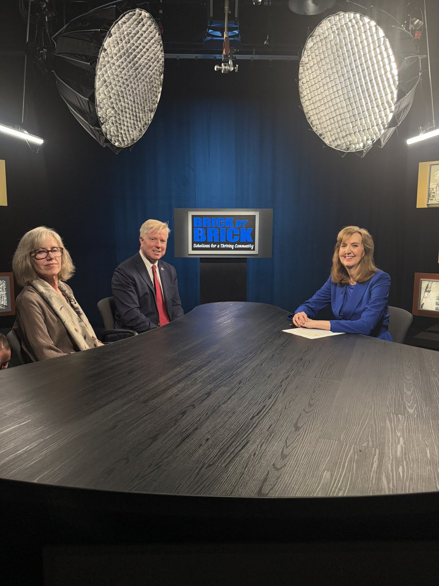 ccc_jeffreys's tweet image. Big thanks to Ann Thompson for having me on the Brick by Brick podcast to discuss how everyday people can shape the future of their neighborhoods. Catch the episode on June 11!