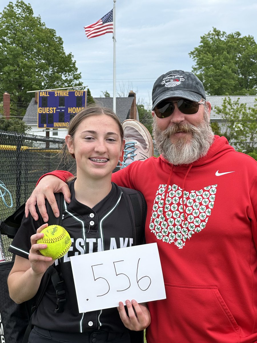 Mike Knapp tweet media