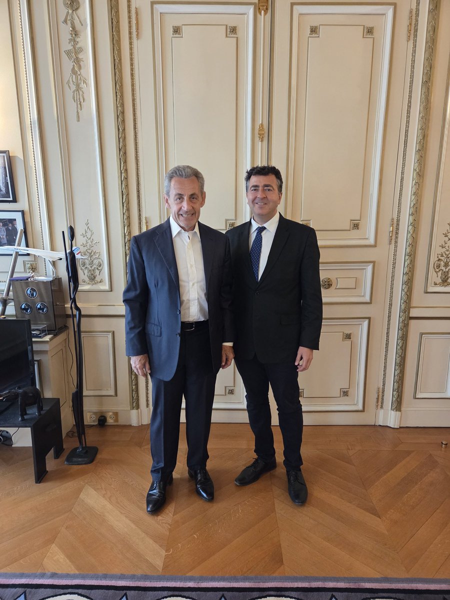 Eli Bar-On (@eli_bar_on) on Twitter photo Honored to have had the opportunity to meet in Paris former French President <a href="/NicolasSarkozy/">Nicolas Sarkozy</a>.
We had a rich and insightful conversation about the challenges and opportunities facing the Middle East and North Africa. President Sarkozy generously shared from his vast experience Honored to have had the opportunity to meet in Paris former French President <a href="/NicolasSarkozy/">Nicolas Sarkozy</a>.
We had a rich and insightful conversation about the challenges and opportunities facing the Middle East and North Africa. President Sarkozy generously shared from his vast experience