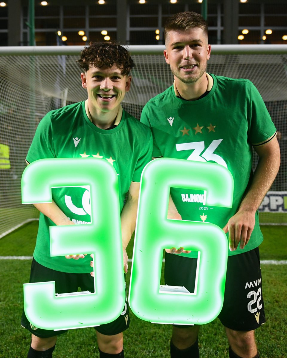 Fradi_HU's tweet image. Champions in our first season wearing @MacronSports jerseys! 💚🏆 A new era begins in style.
#Fradi #Macron #Champions #BecomeYourOwnHero